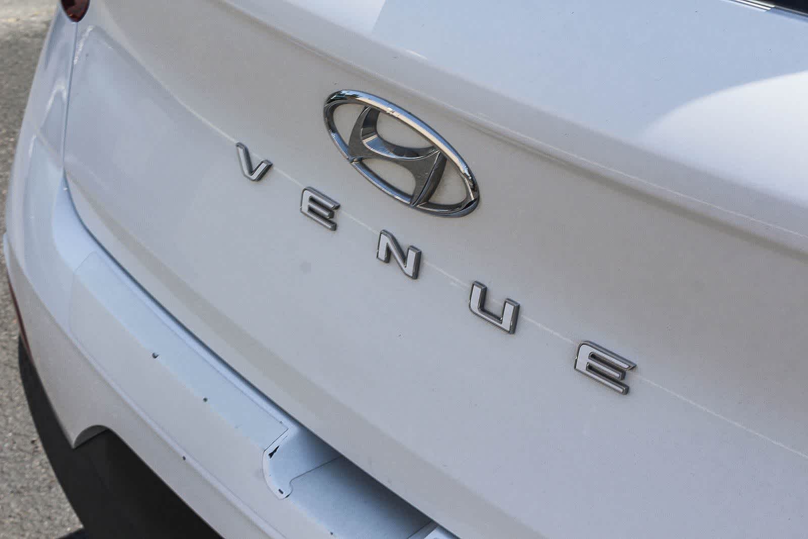 Thumbnail: 2020 Hyundai Venue - 9