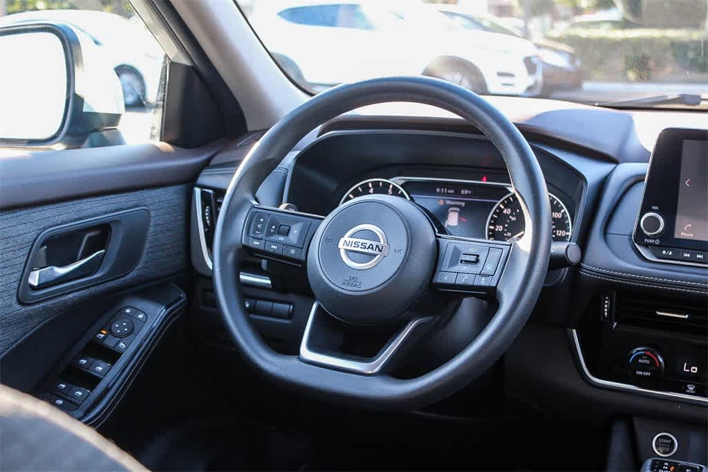 Thumbnail: 2021 Nissan Rogue - 12