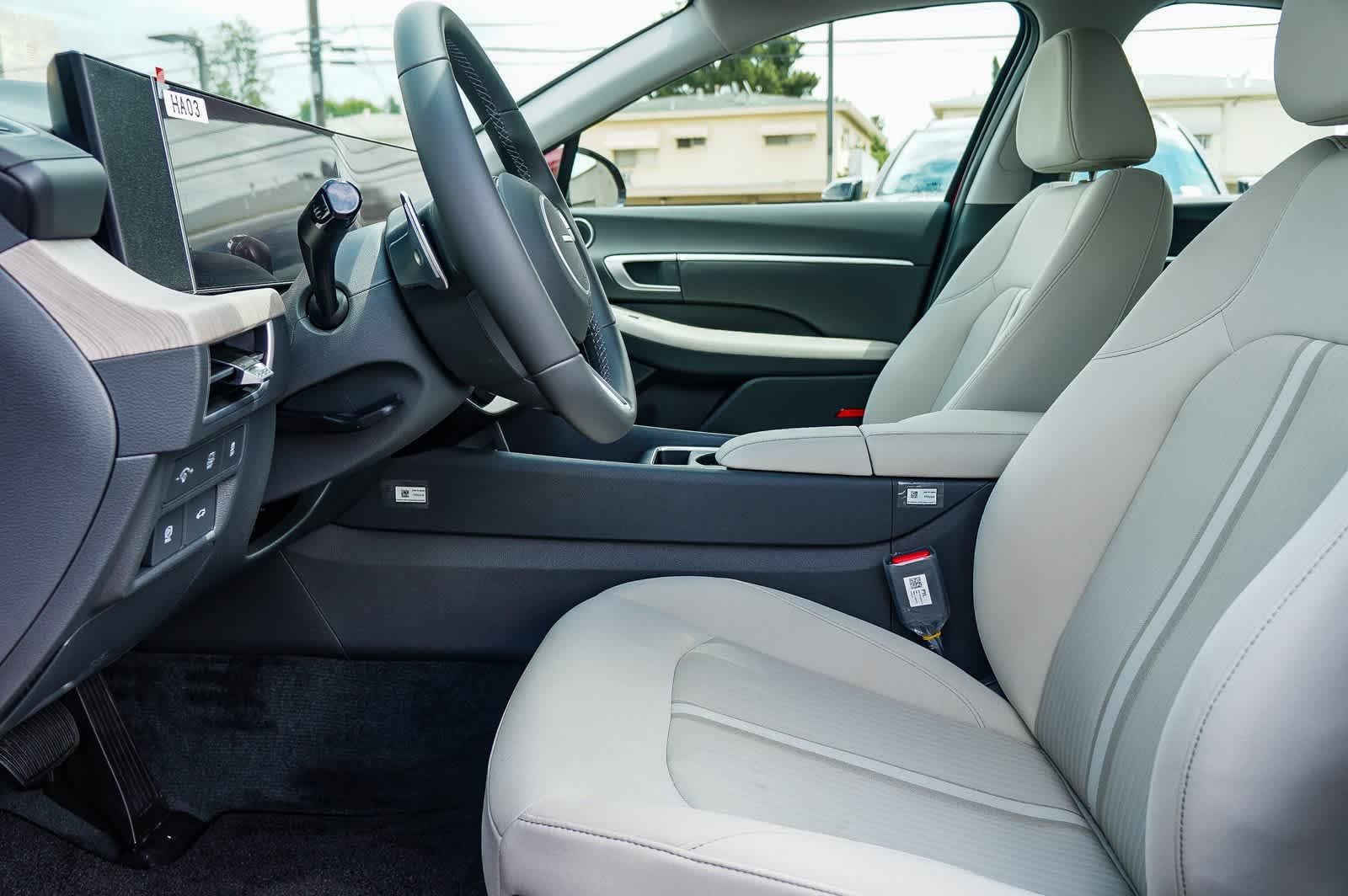 Thumbnail: 2025 Hyundai Sonata - 23