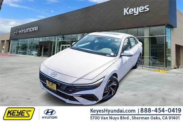 2024 Hyundai Elantra SEL -
                  Van Nuys, CA