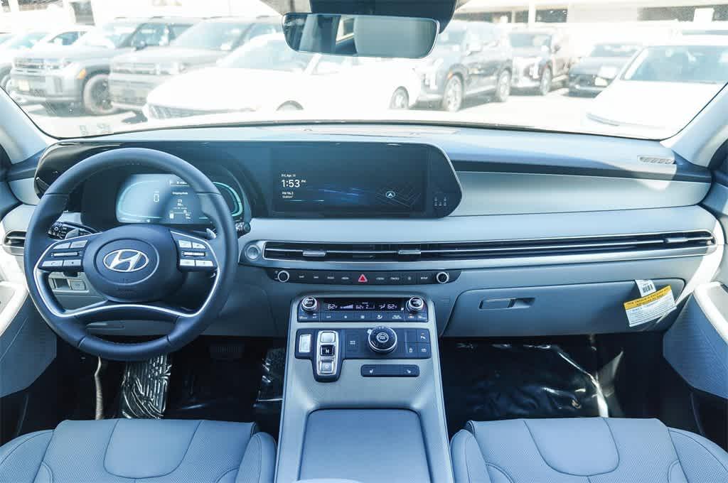 Thumbnail: 2025 Hyundai Palisade - 14
