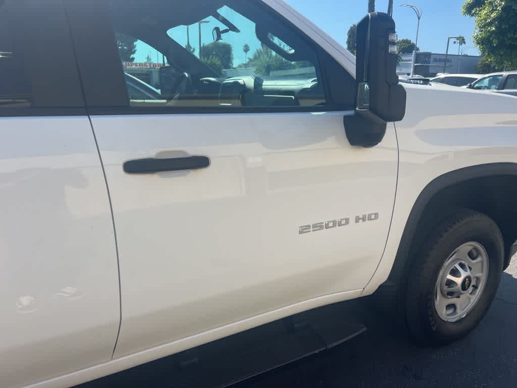 Thumbnail: 2020 Chevrolet Silverado 2500 - 19