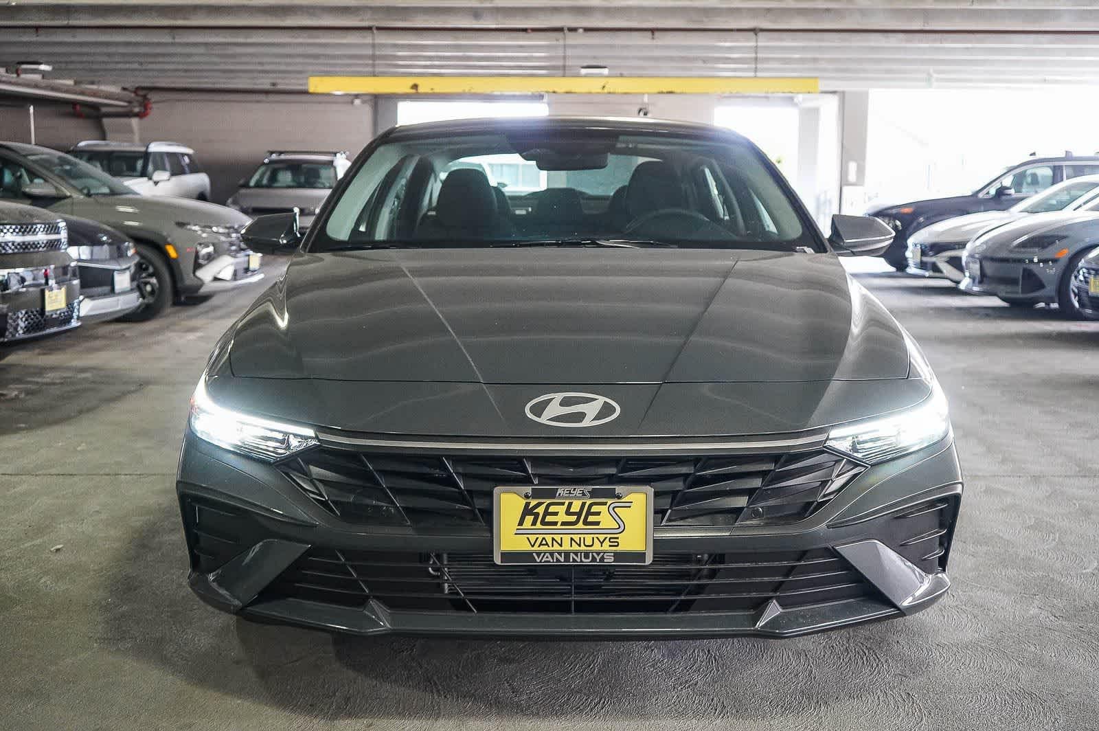 Thumbnail: 2026 Hyundai Elantra - 2