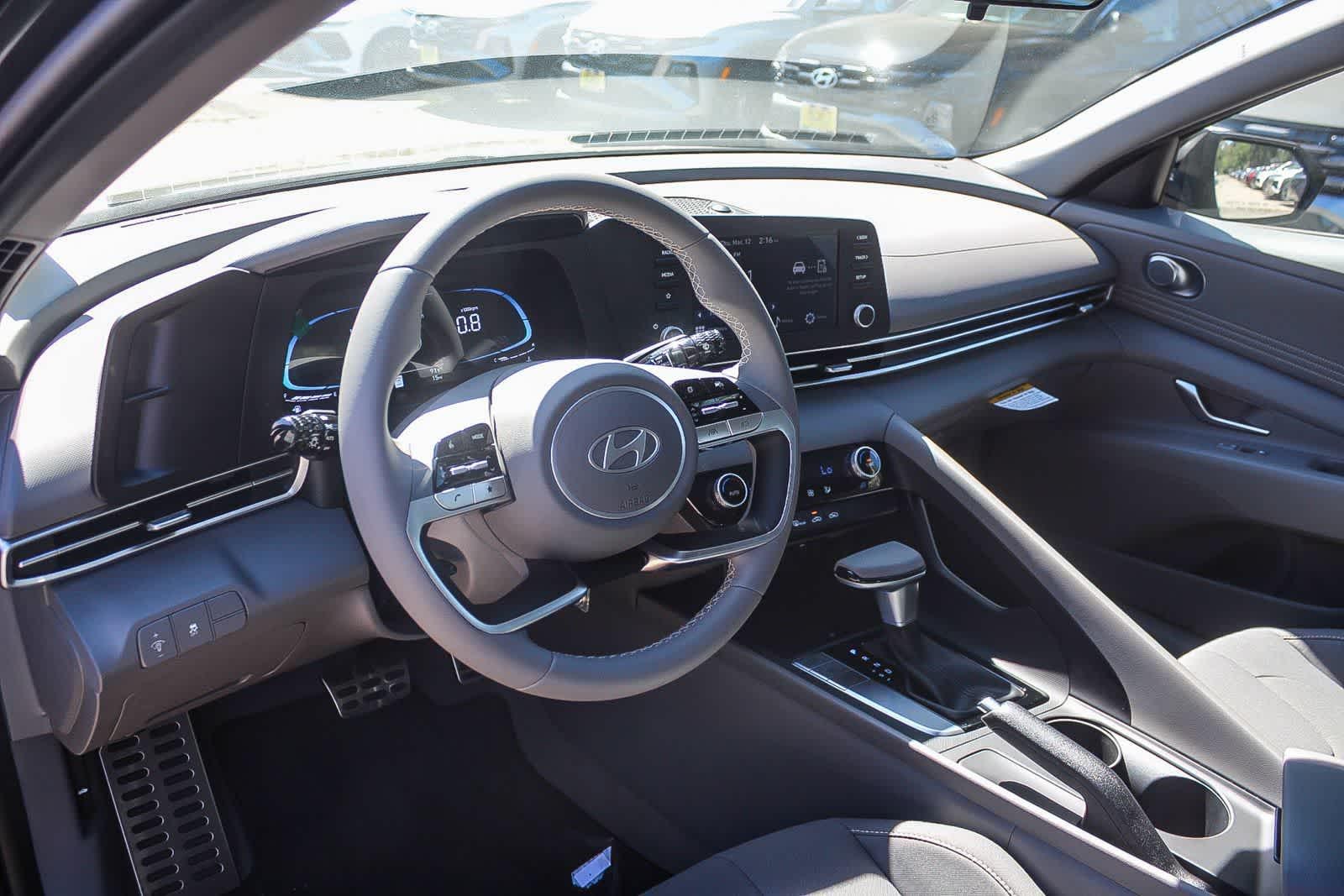 Thumbnail: 2026 Hyundai Elantra - 24