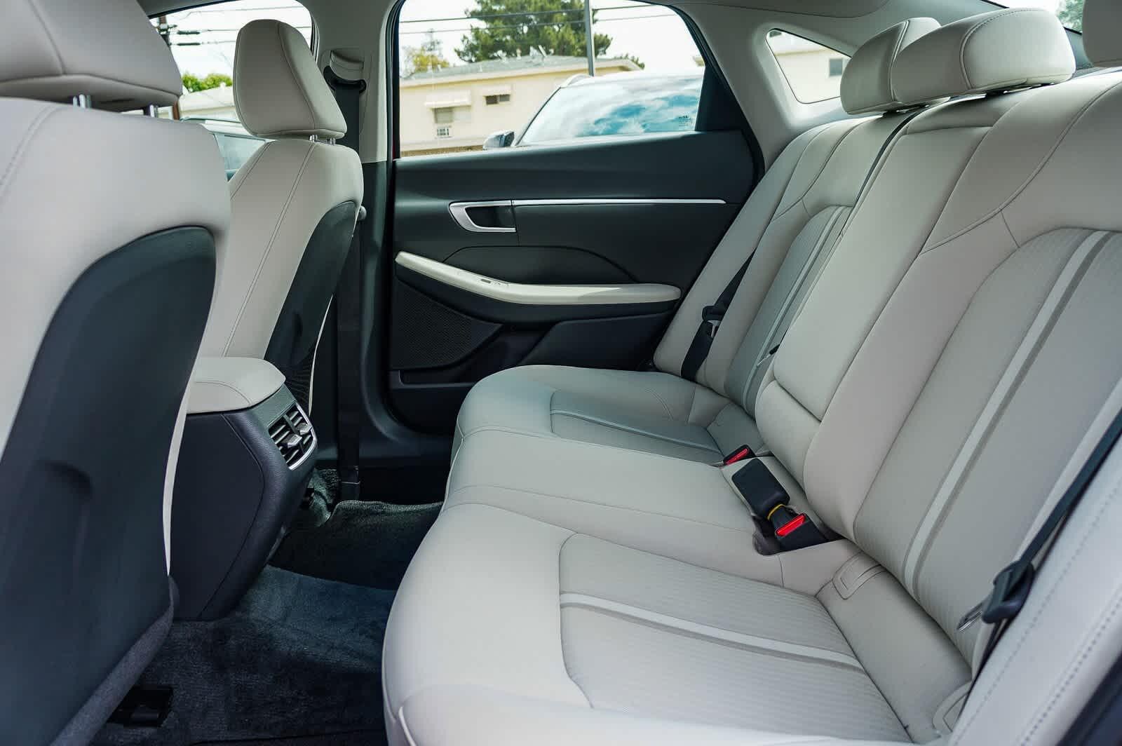 Thumbnail: 2025 Hyundai Sonata - 24