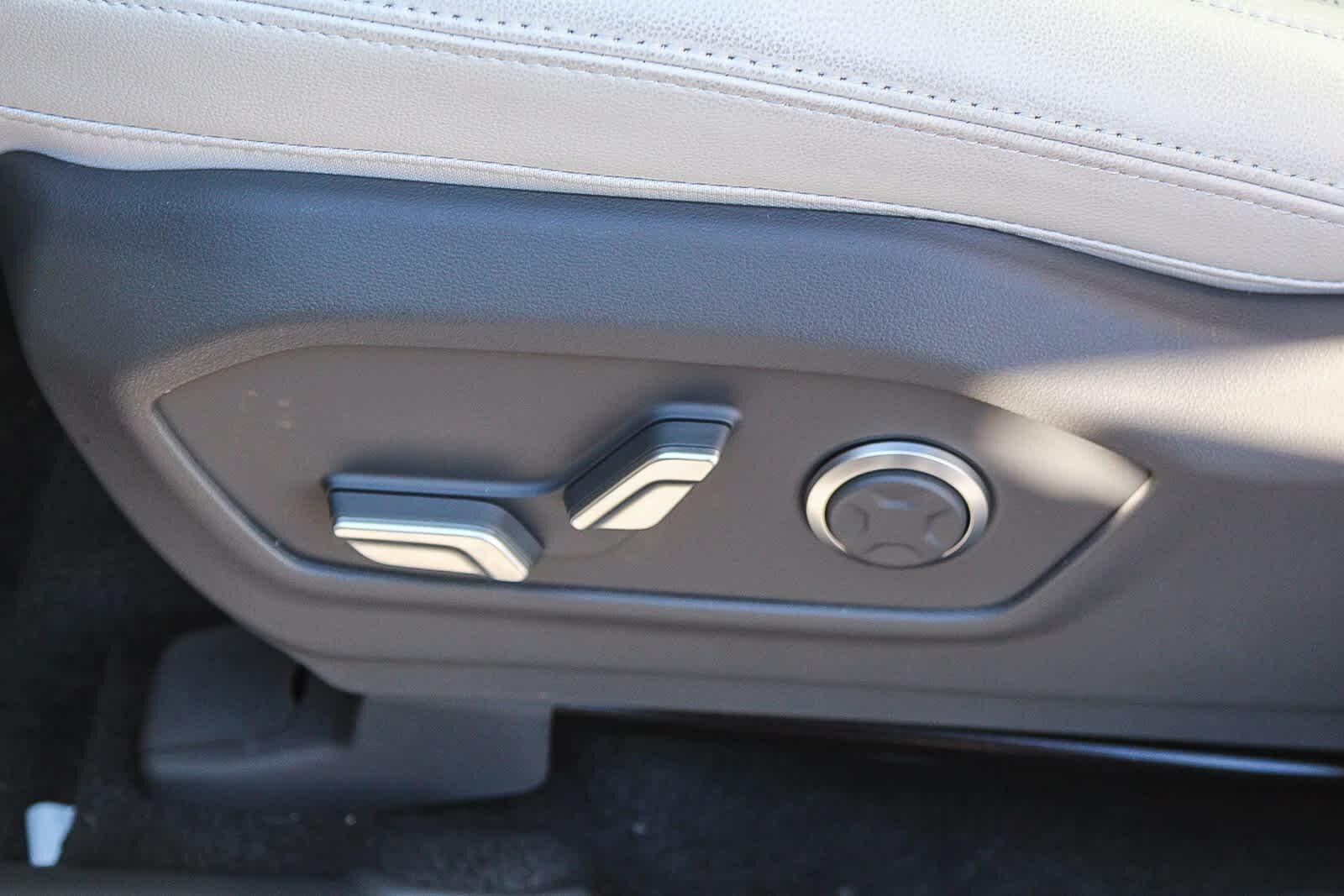 Thumbnail: 2026 Hyundai Santa Fe - 27