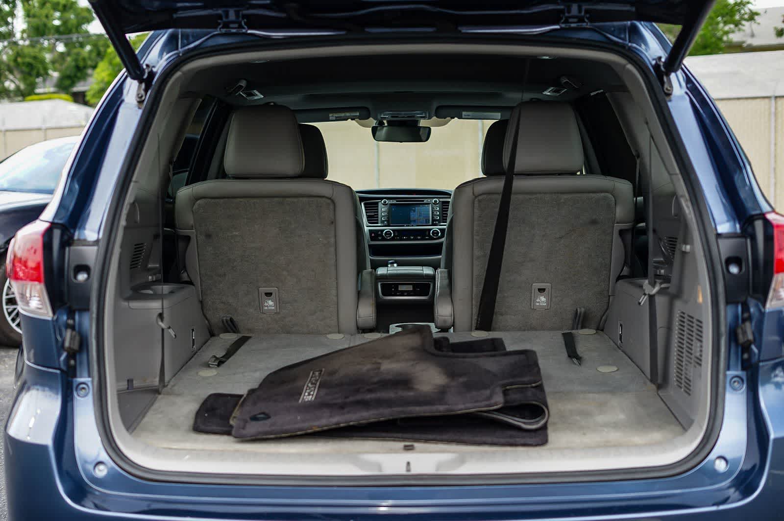 Thumbnail: 2017 Toyota Highlander - 38