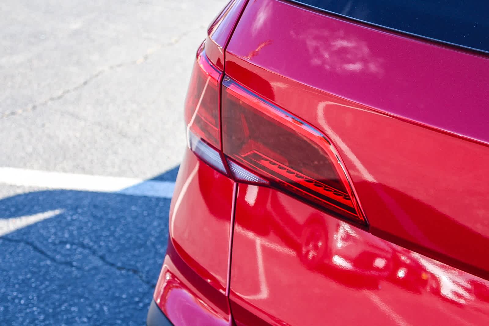 Thumbnail: 2023 Volkswagen Taos - 8