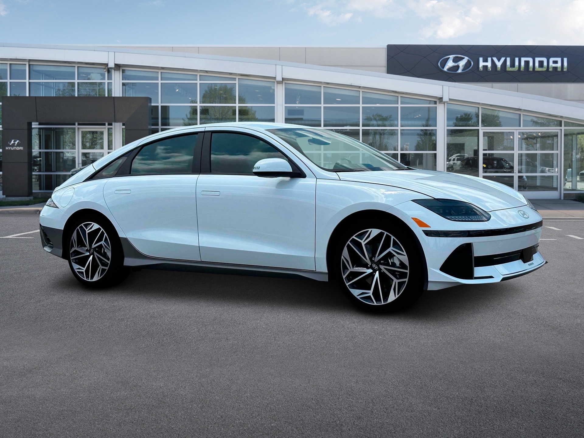 2024 Hyundai Ioniq 6 SEL 10