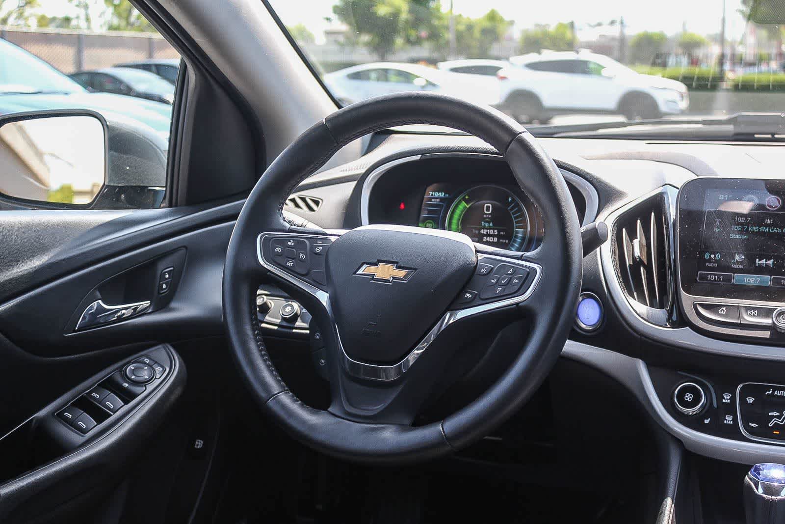 Thumbnail: 2017 Chevrolet Volt - 19