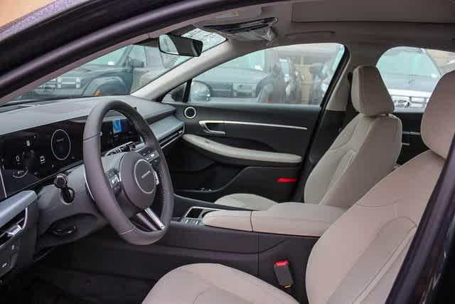Thumbnail: 2024 Hyundai Sonata - 18