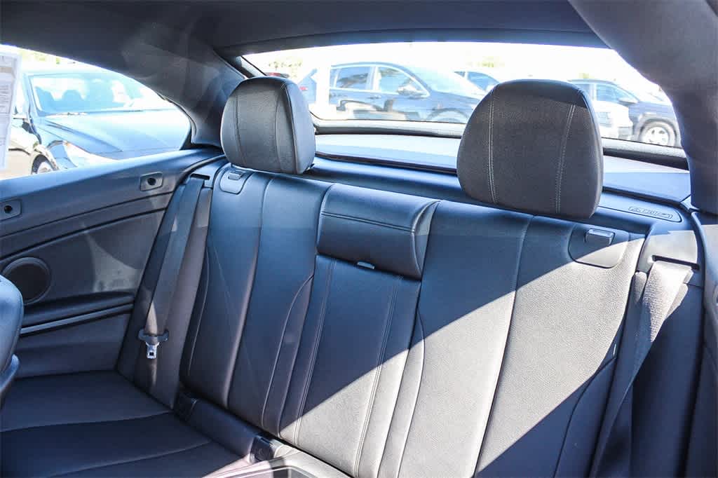 Thumbnail: 2014 BMW 4 Series - 18