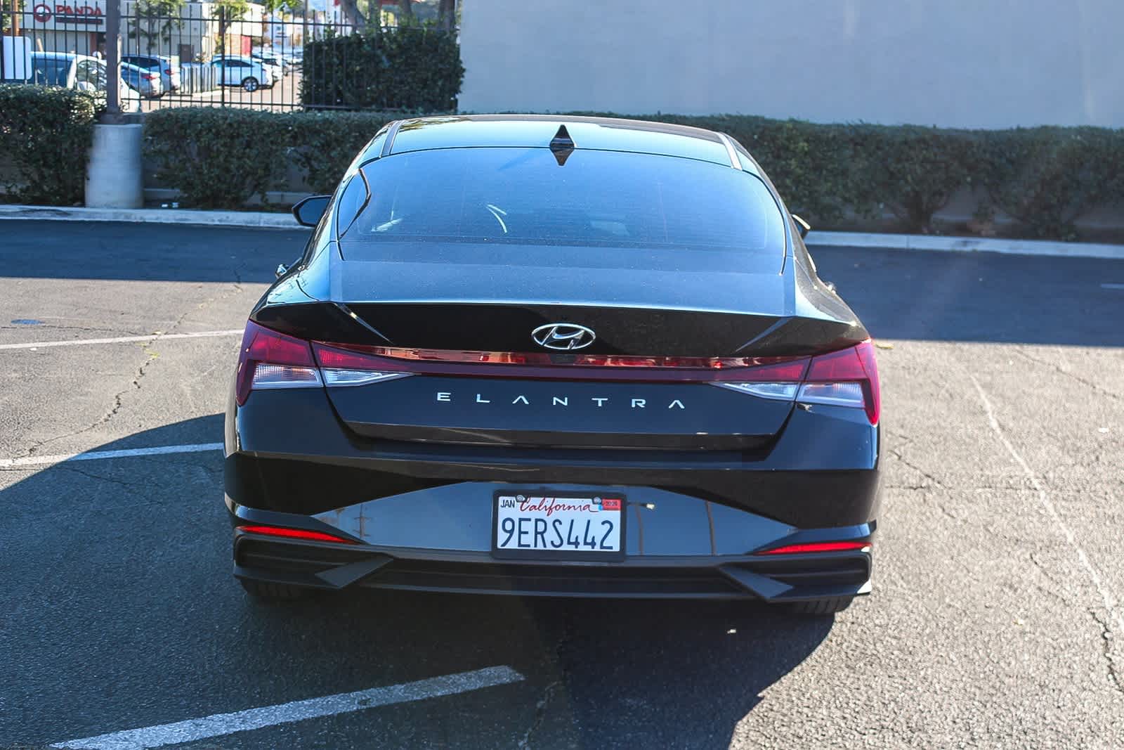 Thumbnail: 2023 Hyundai Elantra - 6