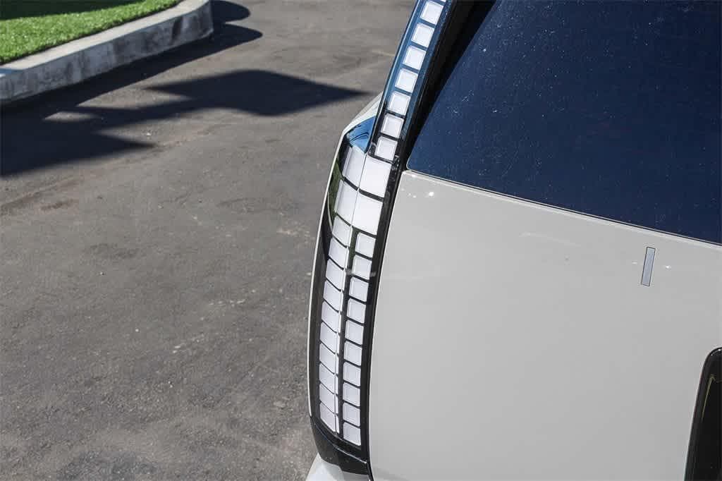 Thumbnail: 2026 Hyundai Ioniq - 8