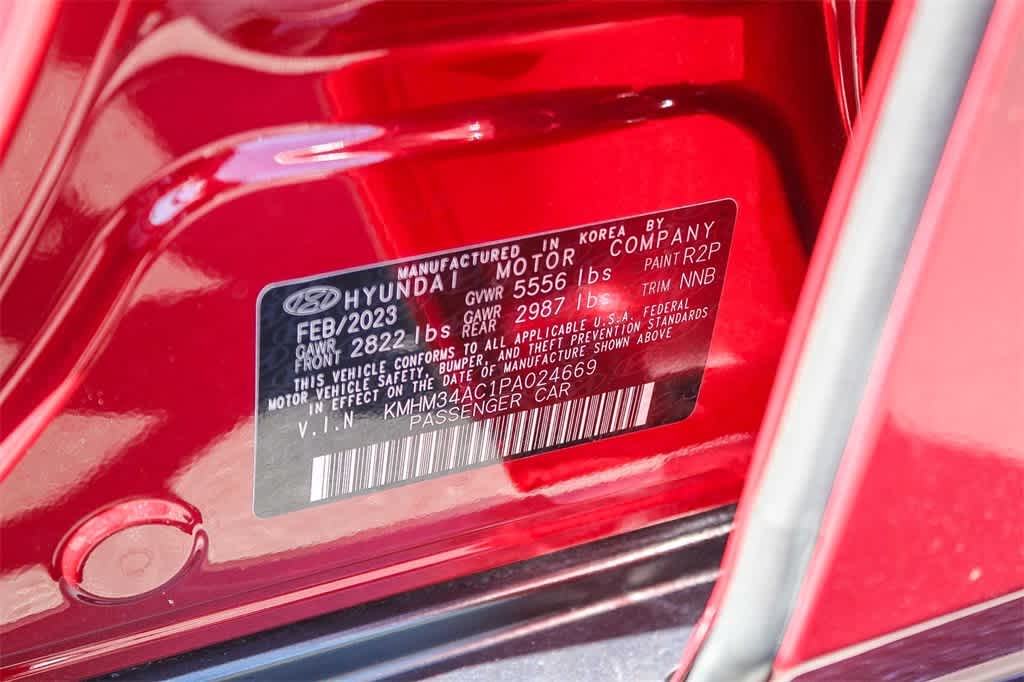 Thumbnail: 2023 Hyundai Ioniq 6 - 34