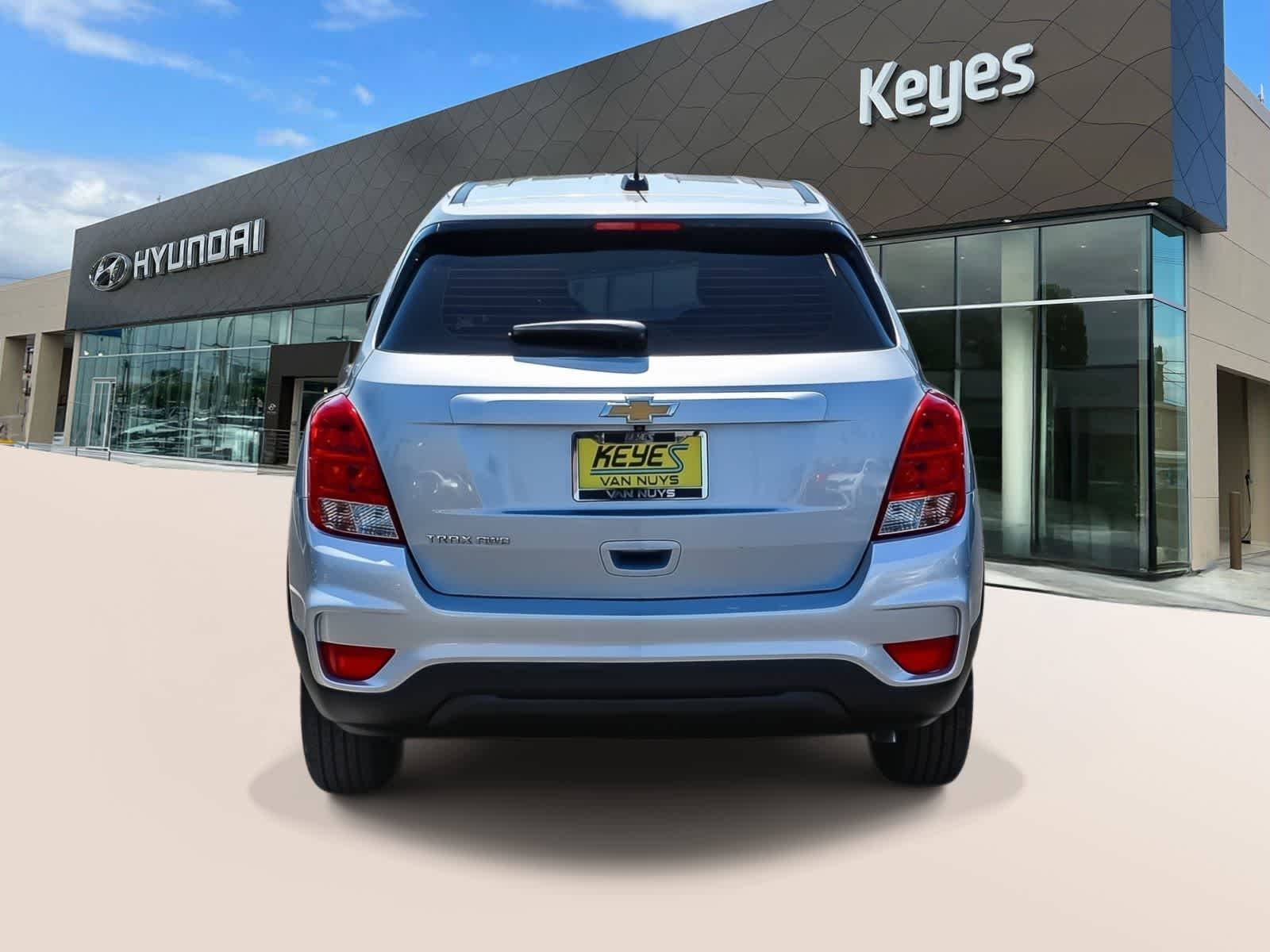 Thumbnail: 2018 Chevrolet Trax - 5