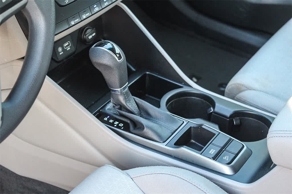 Thumbnail: 2016 Hyundai Tucson - 19
