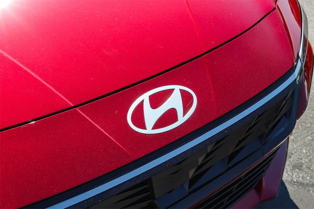 Thumbnail: 2025 Hyundai Elantra - 11