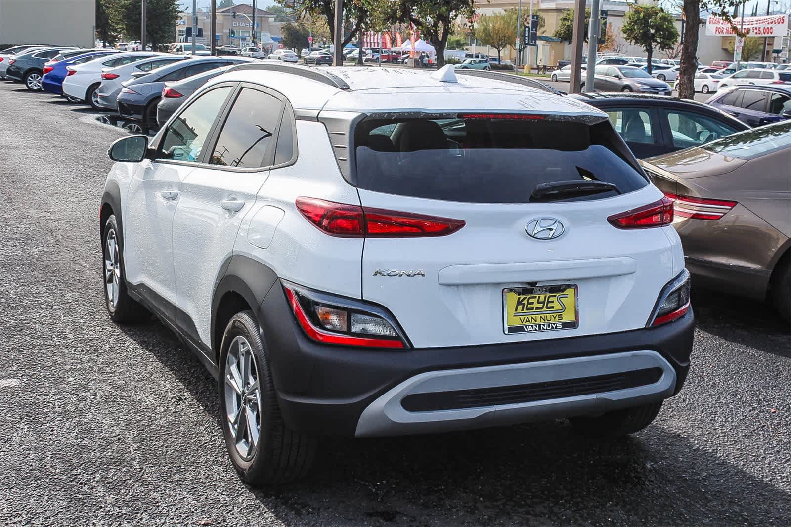 Thumbnail: 2023 Hyundai Kona - 7