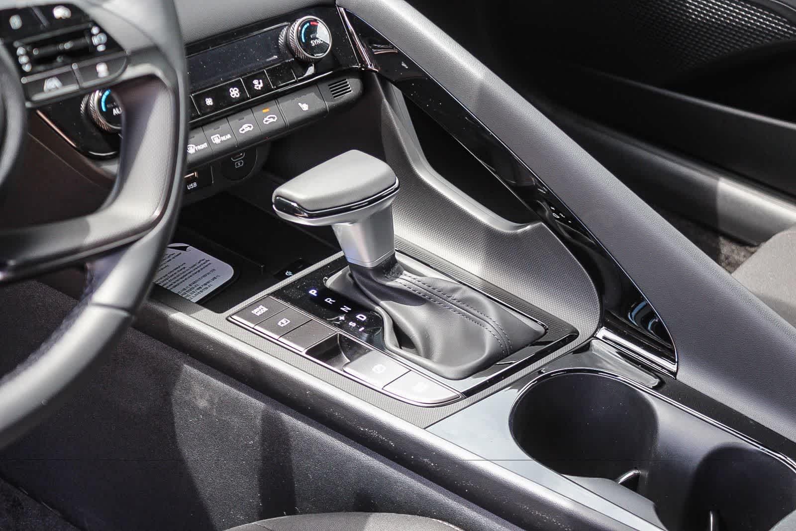 Thumbnail: 2026 Hyundai Elantra - 26