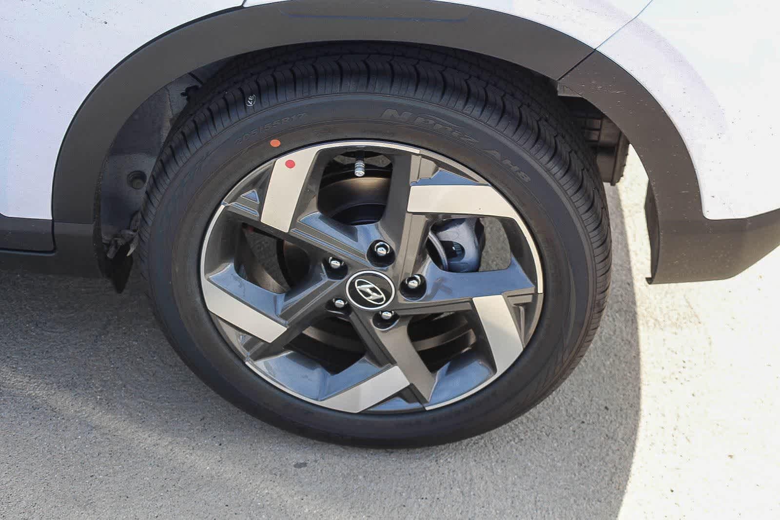 Thumbnail: 2026 Hyundai Venue - 9