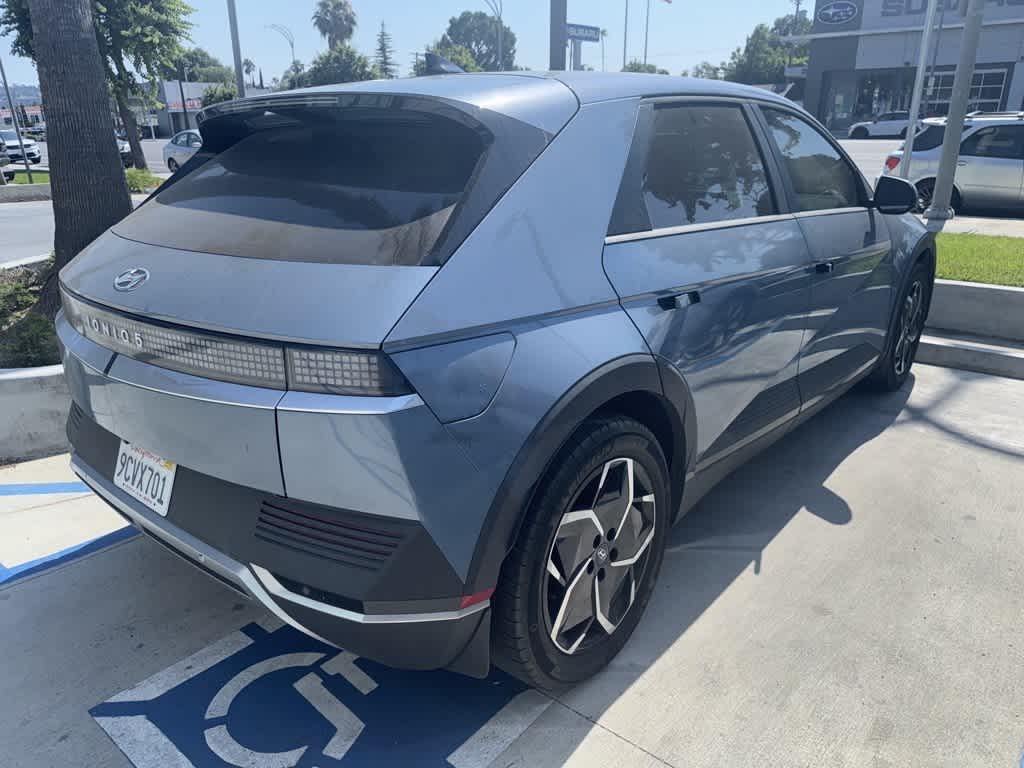 Thumbnail: 2022 Hyundai Ioniq 5 - 11