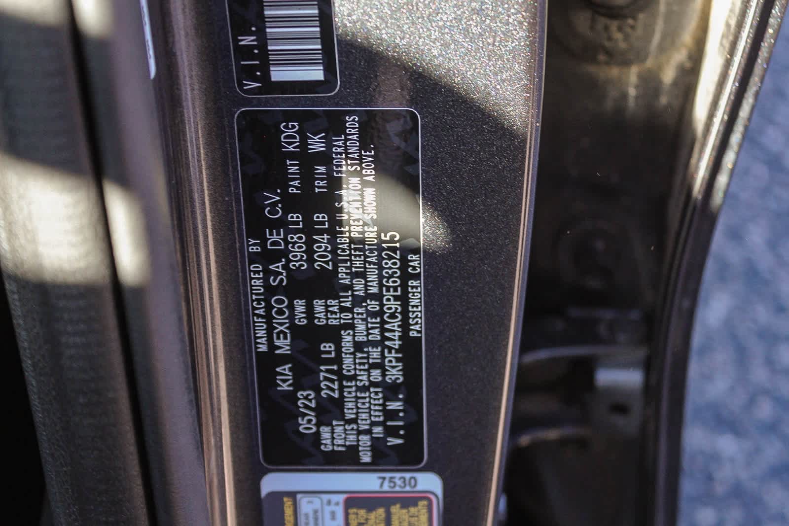 Thumbnail: 2023 Kia Forte - 41