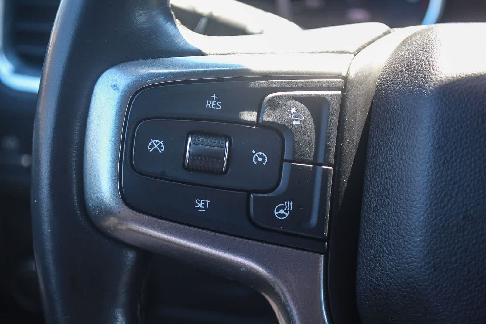 Thumbnail: 2021 Chevrolet Tahoe - 32