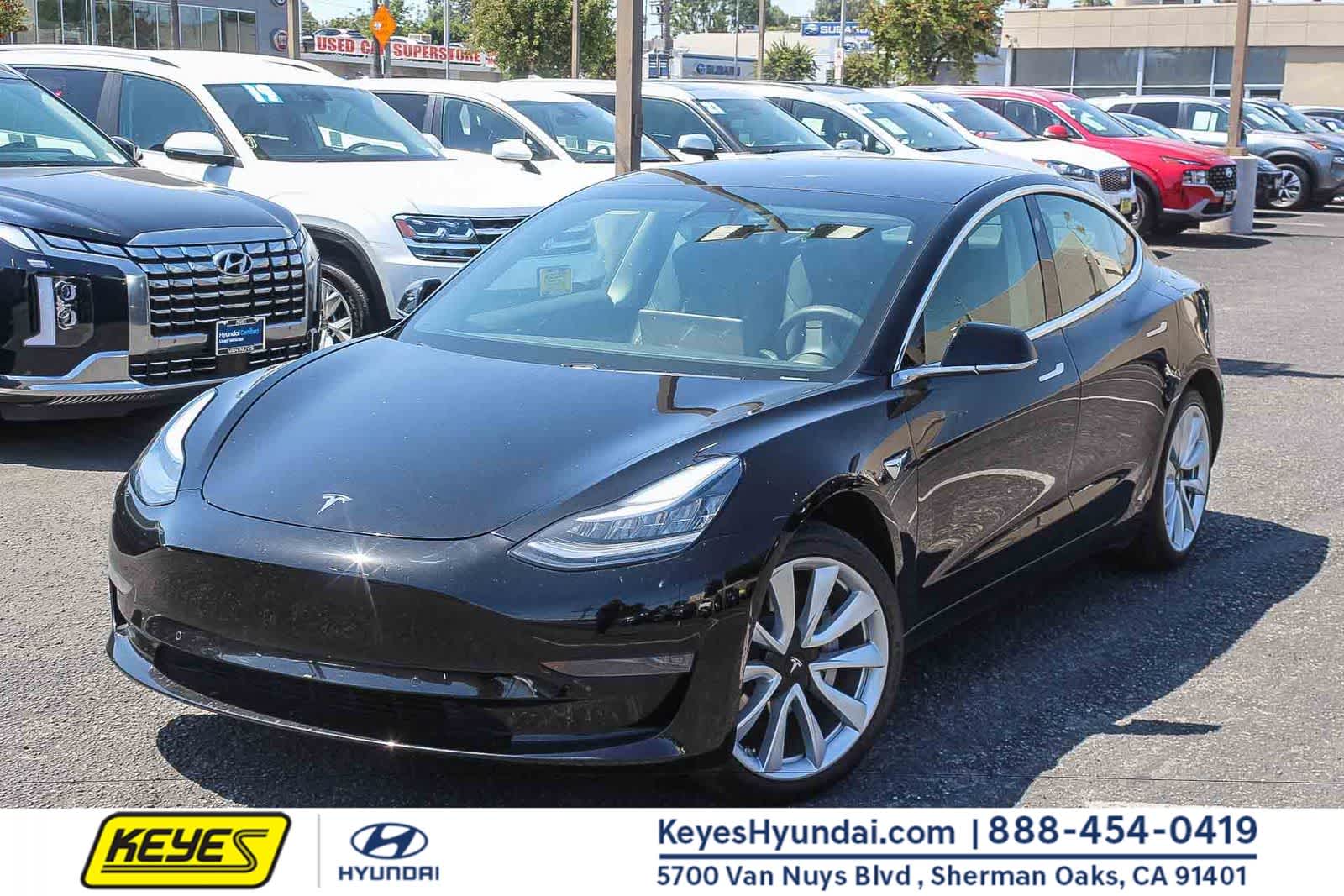 2020 Tesla Model 3 Standard Range Plus's photo