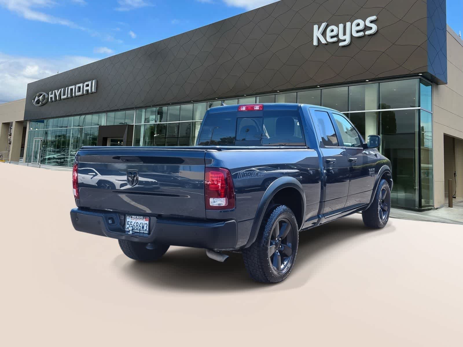 Thumbnail: 2020 RAM 1500 Classic - 4