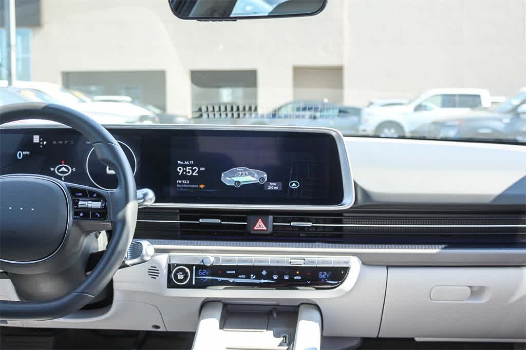 Thumbnail: 2023 Hyundai Ioniq 6 - 13