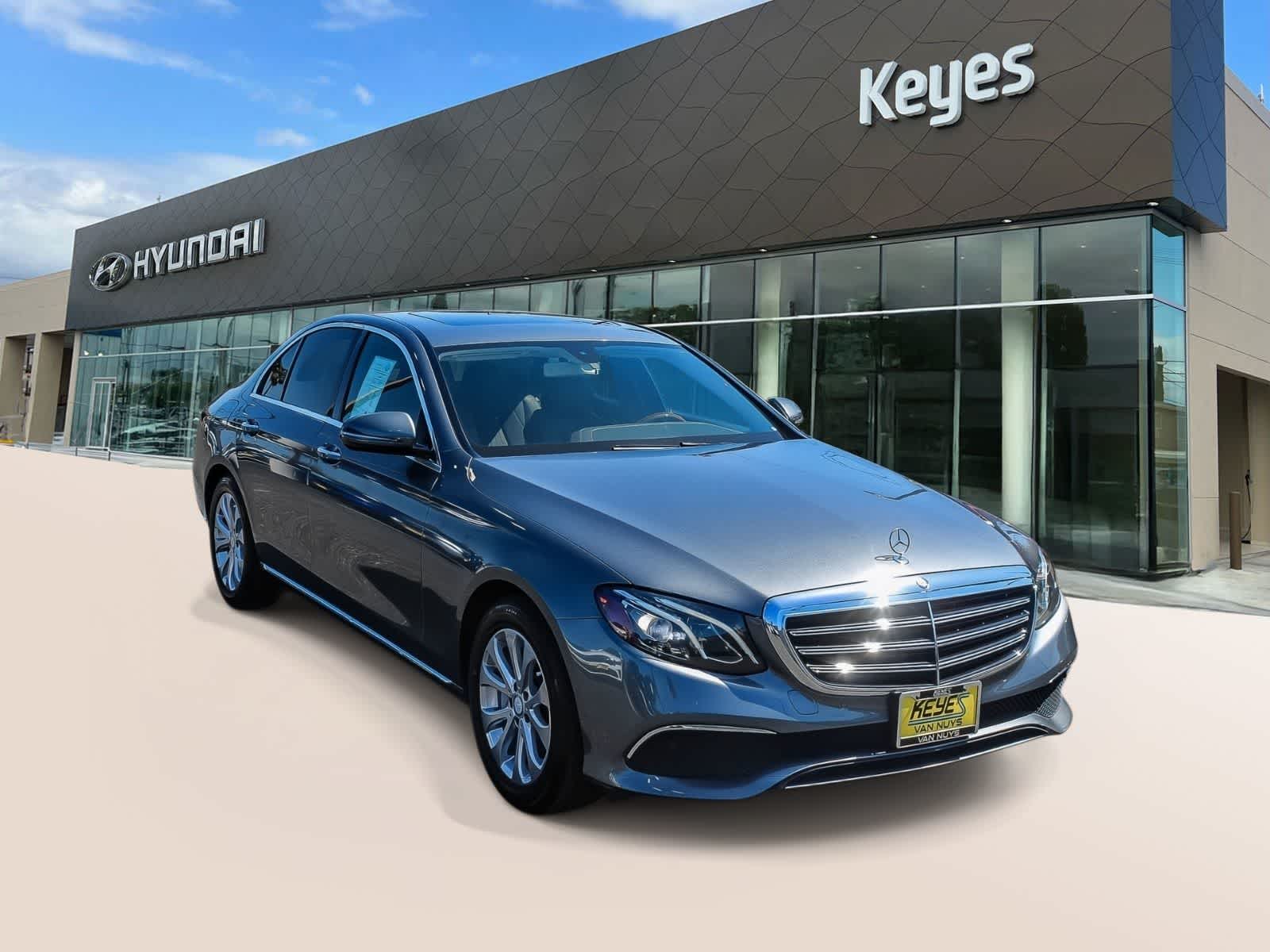 Thumbnail: 2017 Mercedes-Benz E-Class - 3