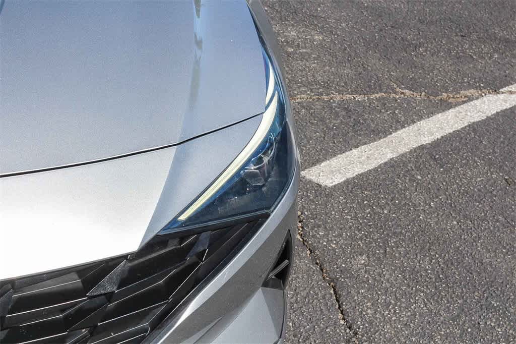 Thumbnail: 2021 Hyundai Elantra - 6
