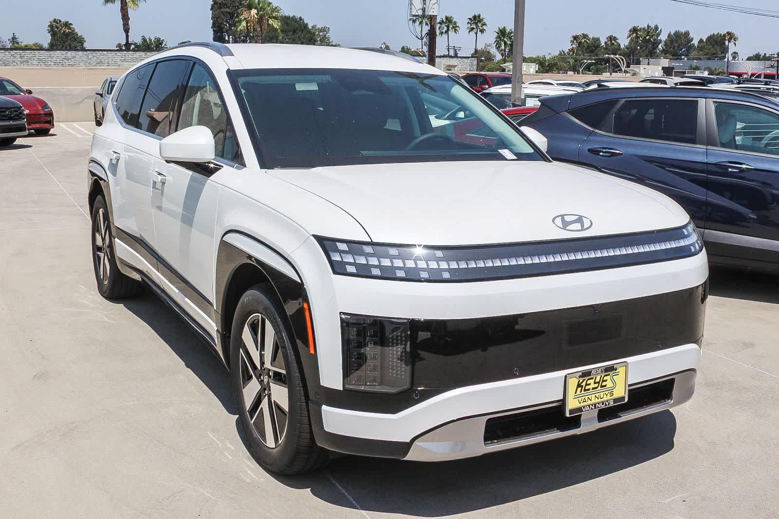 Thumbnail: 2026 Hyundai Ioniq - 3