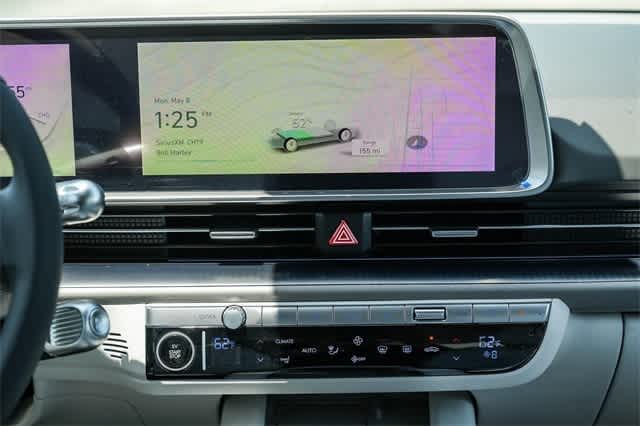 Thumbnail: 2023 Hyundai Ioniq 6 - 16