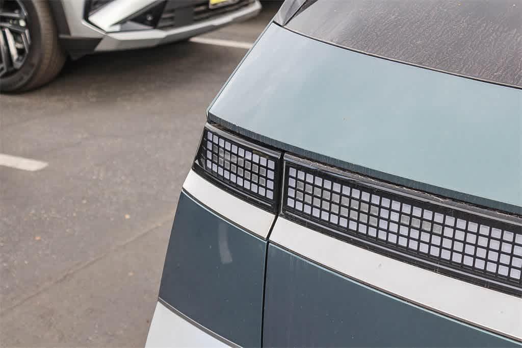 Thumbnail: 2026 Hyundai Ioniq 5 - 8