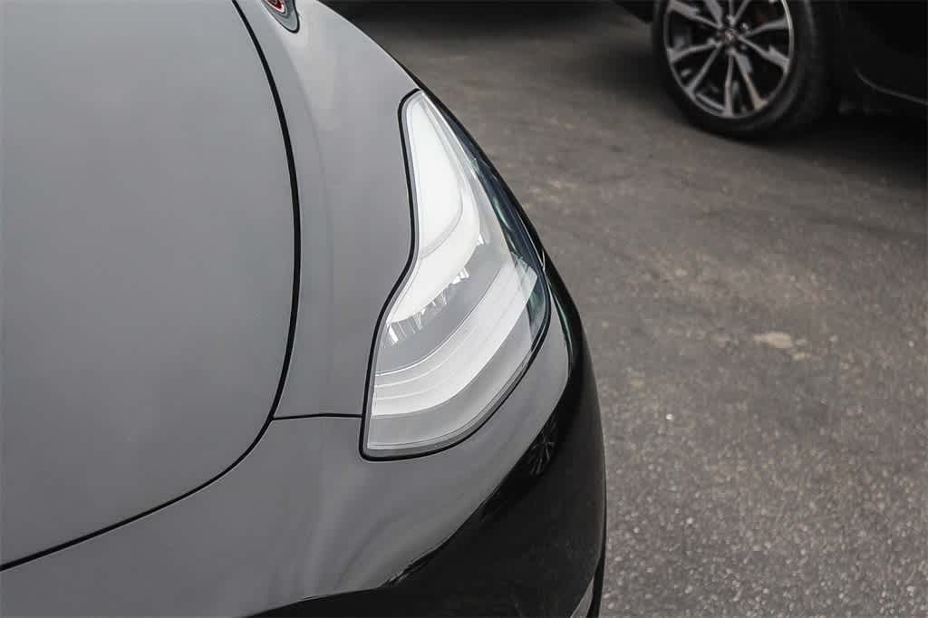 Thumbnail: 2021 Tesla Model Y - 10