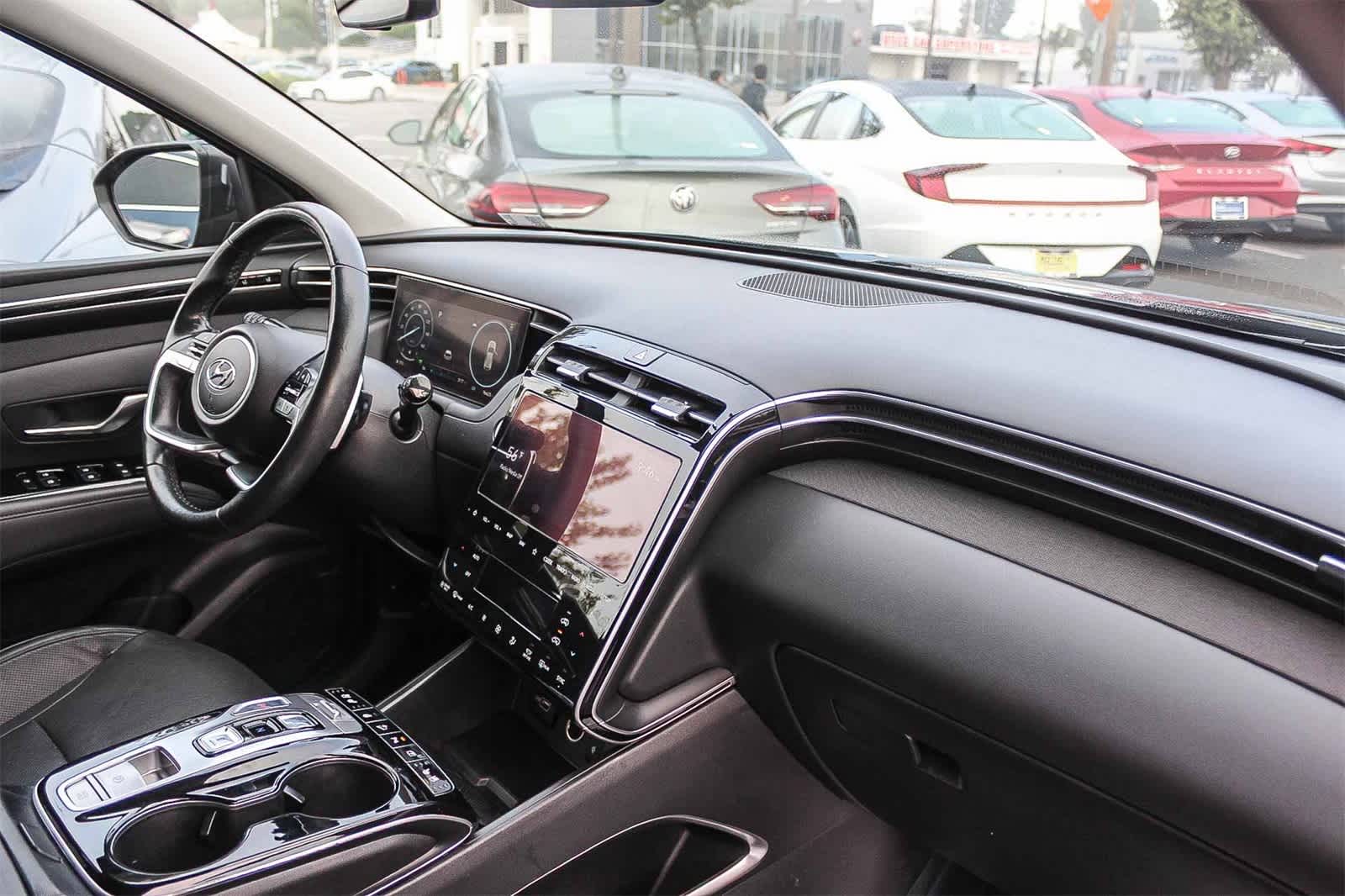 Thumbnail: 2022 Hyundai Tucson - 23