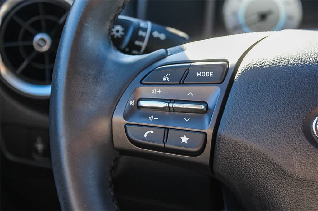 Thumbnail: 2022 Hyundai Kona - 33