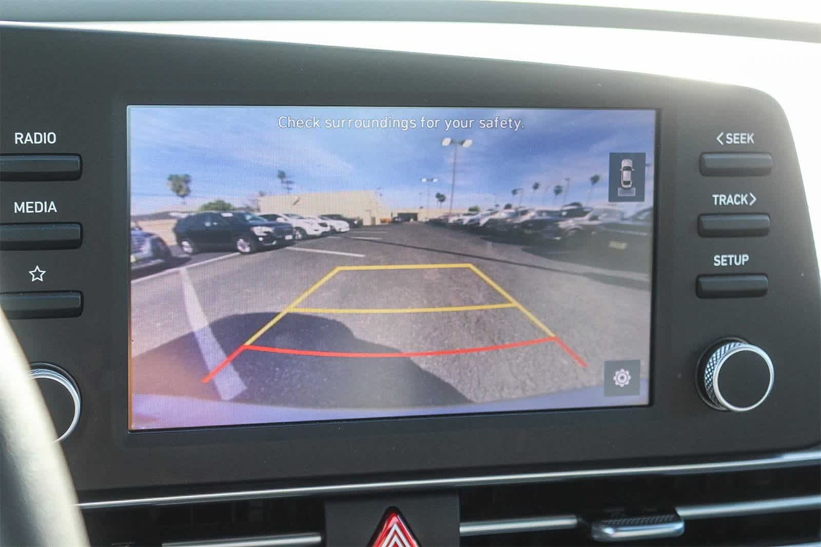 Thumbnail: 2023 Hyundai Elantra - 33