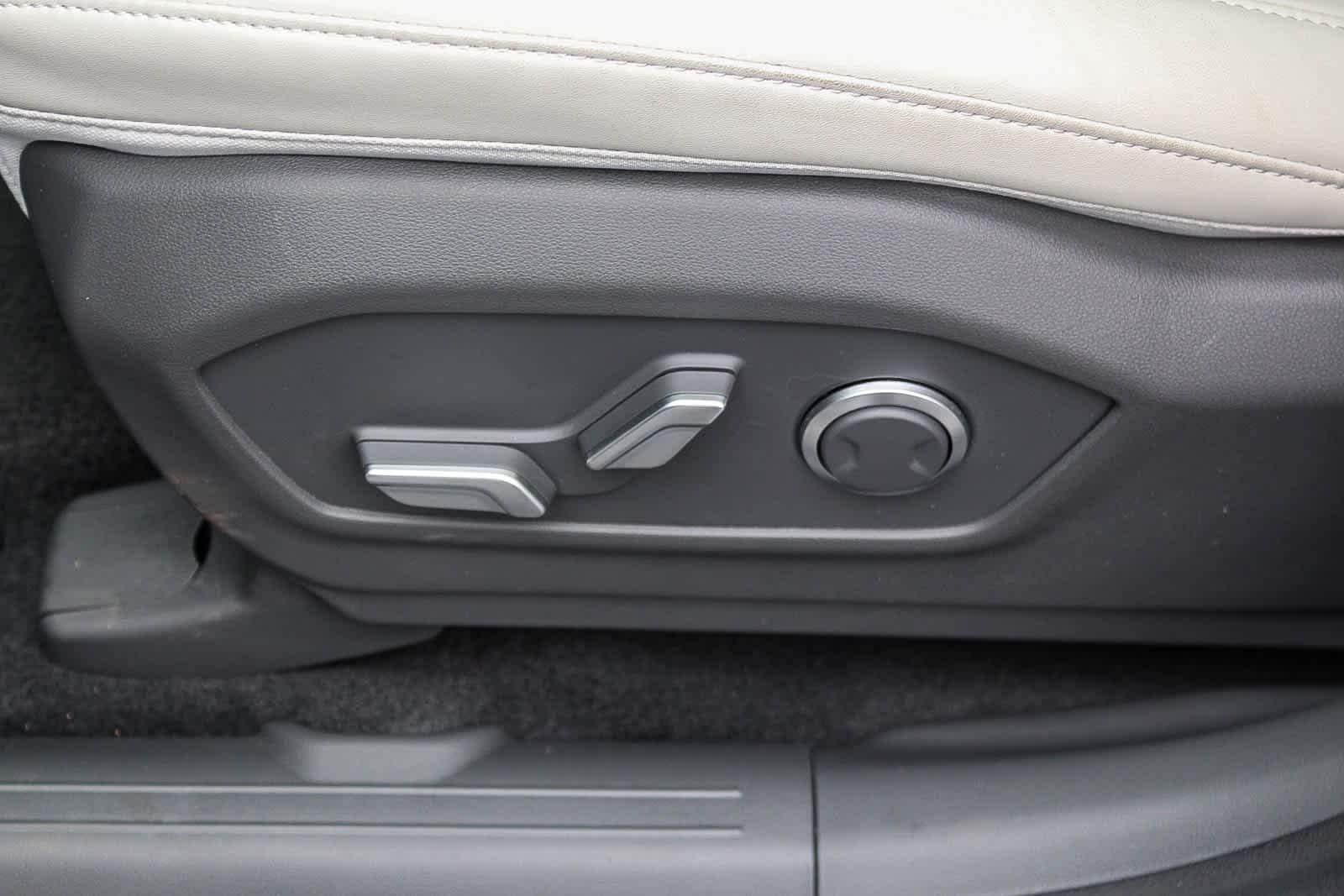 Thumbnail: 2026 Hyundai Santa Fe - 28