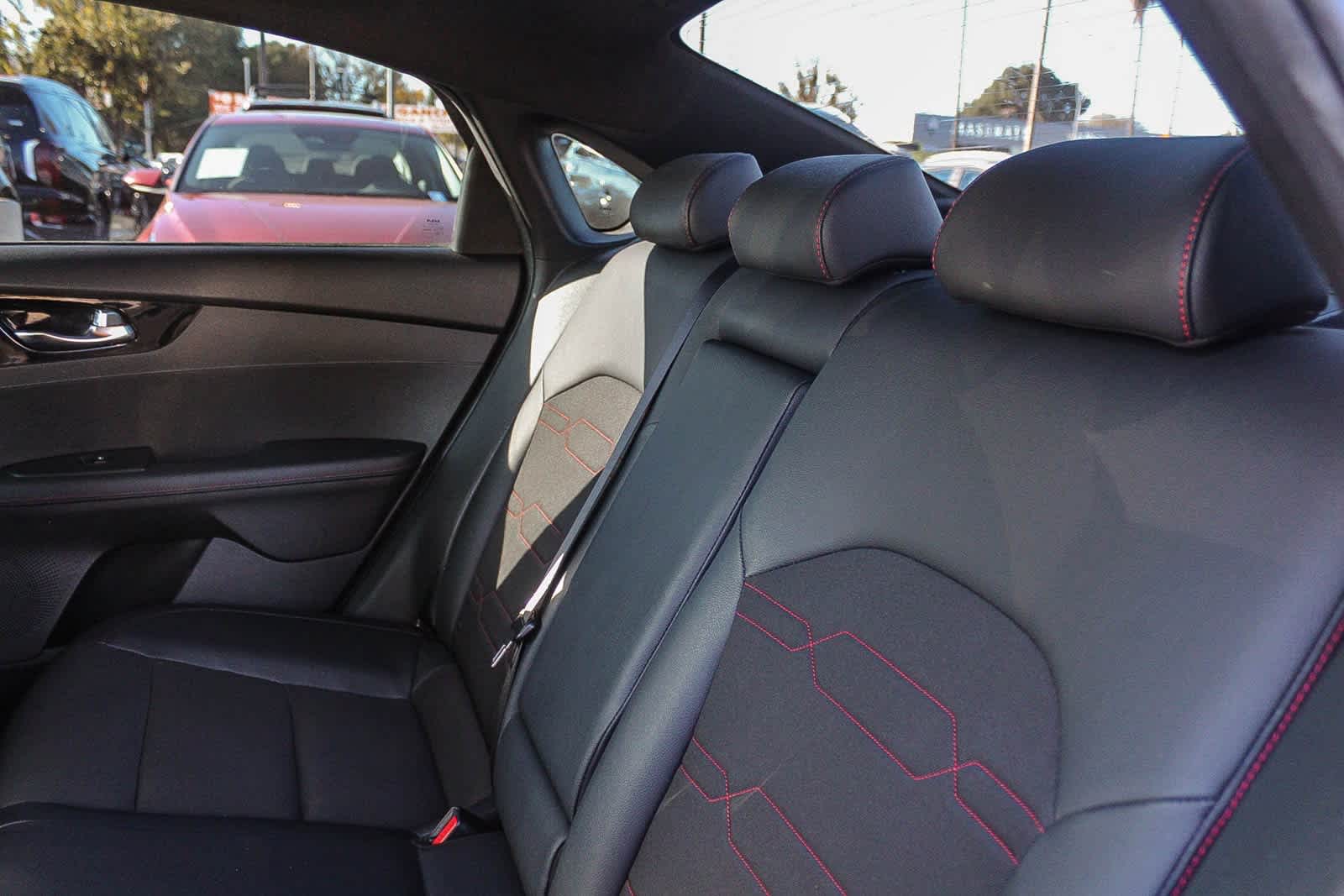 Thumbnail: 2023 Kia Forte - 26