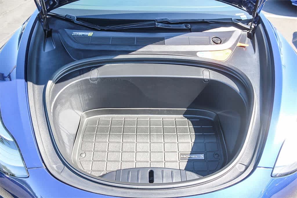 Thumbnail: 2018 Tesla Model 3 - 26