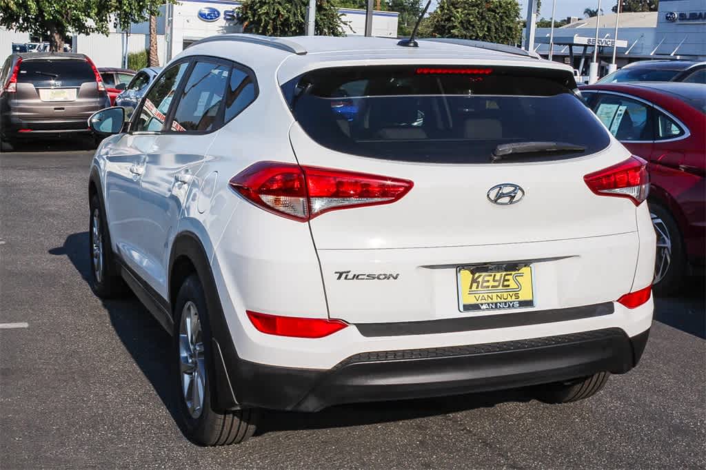 Thumbnail: 2016 Hyundai Tucson - 6