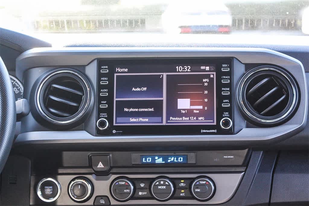 Thumbnail: 2021 Toyota Tacoma - 14