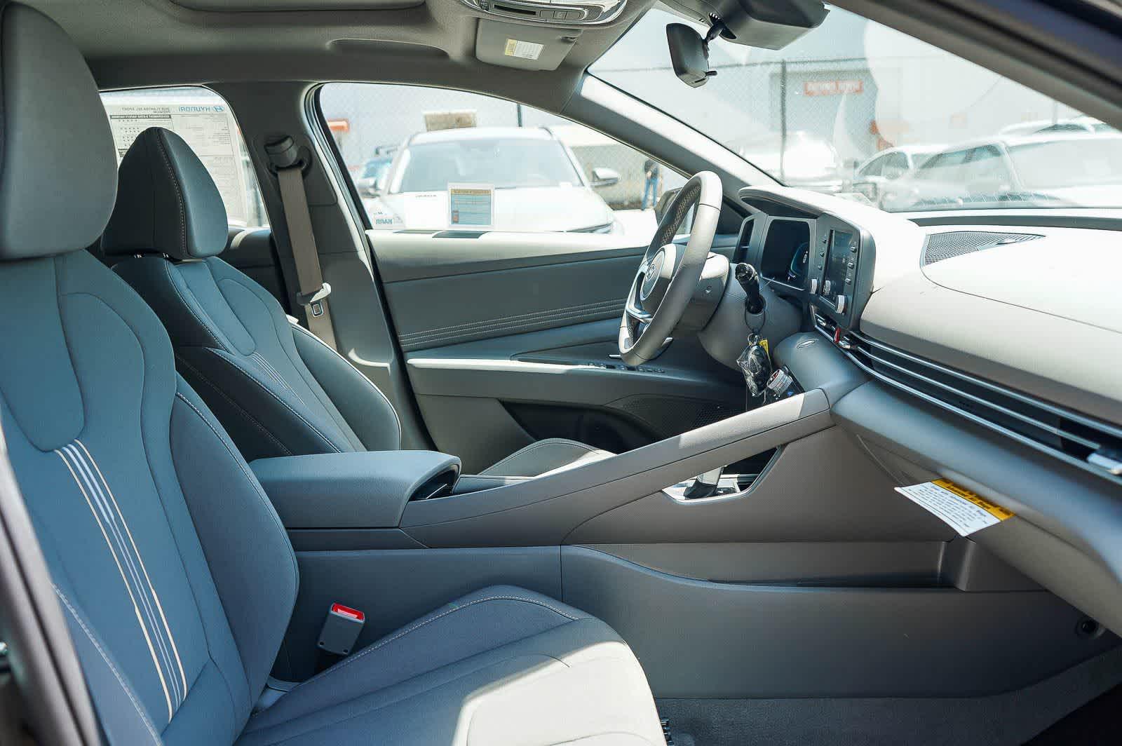 Thumbnail: 2026 Hyundai Elantra - 23