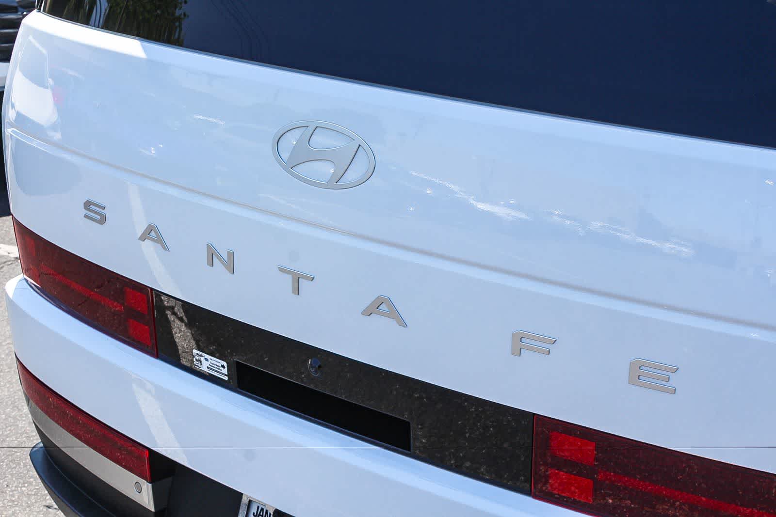 Thumbnail: 2025 Hyundai Santa Fe - 9