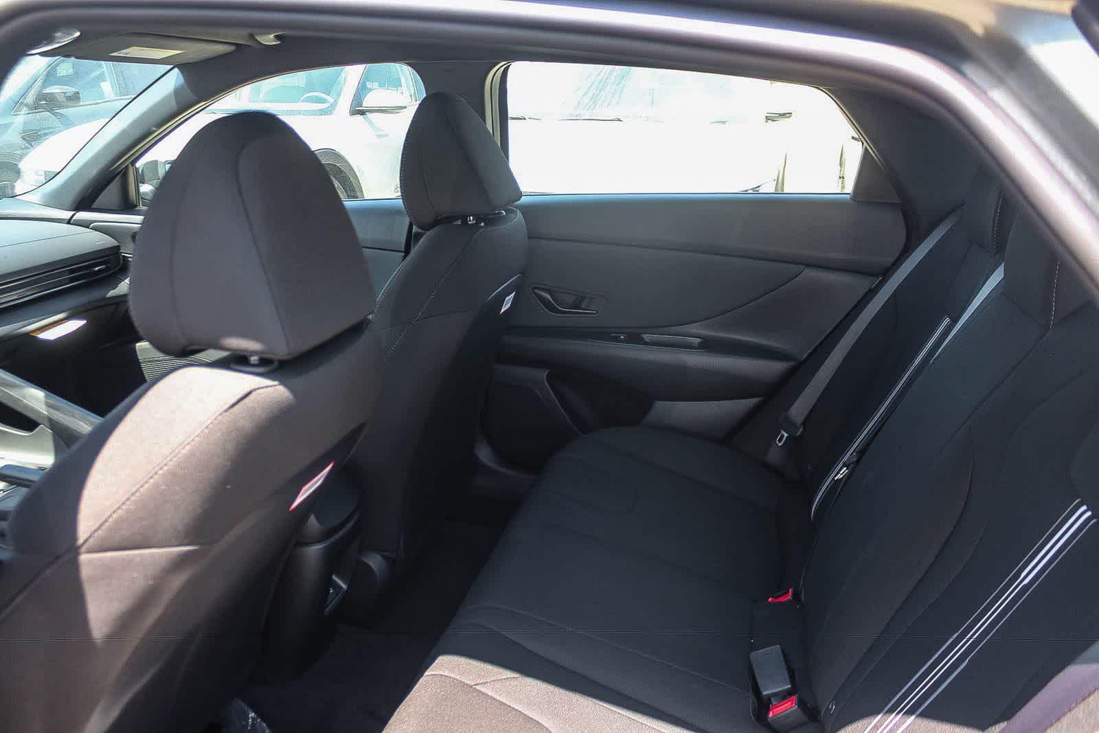 Thumbnail: 2026 Hyundai Elantra - 26