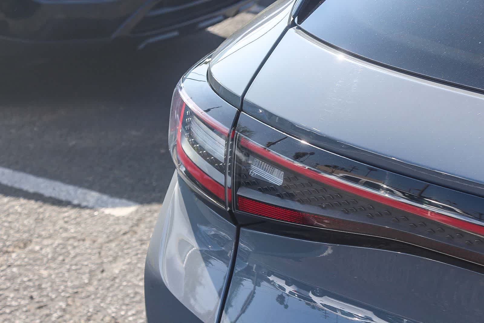 Thumbnail: 2023 Volkswagen ID.4 - 8