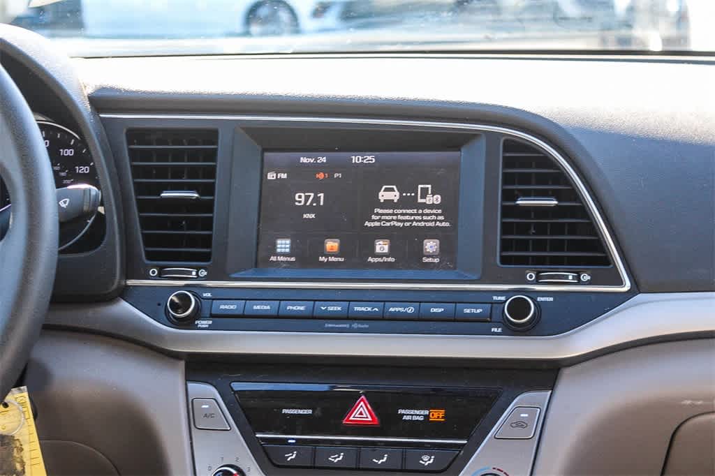 Thumbnail: 2017 Hyundai Elantra - 19